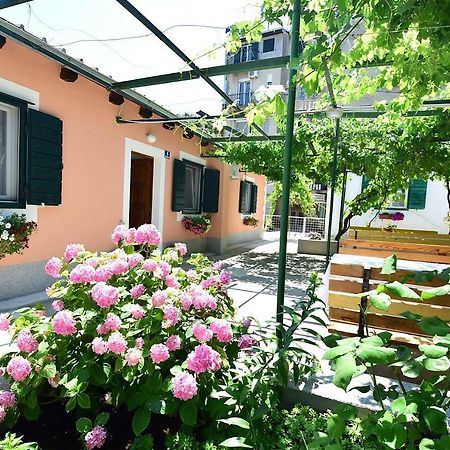 Apartments Odrina スプリト エクステリア 写真