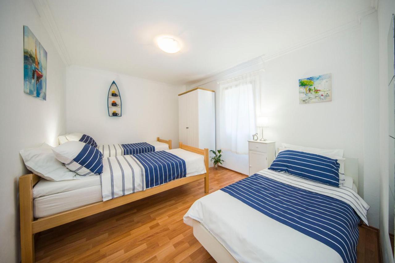 Apartments Odrina スプリト エクステリア 写真
