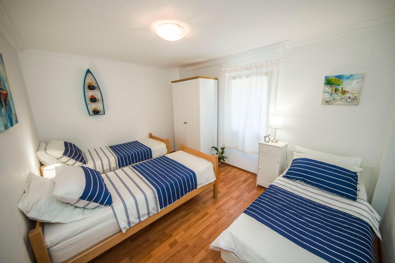 Apartments Odrina スプリト エクステリア 写真