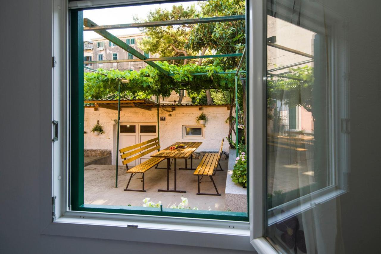 Apartments Odrina スプリト エクステリア 写真