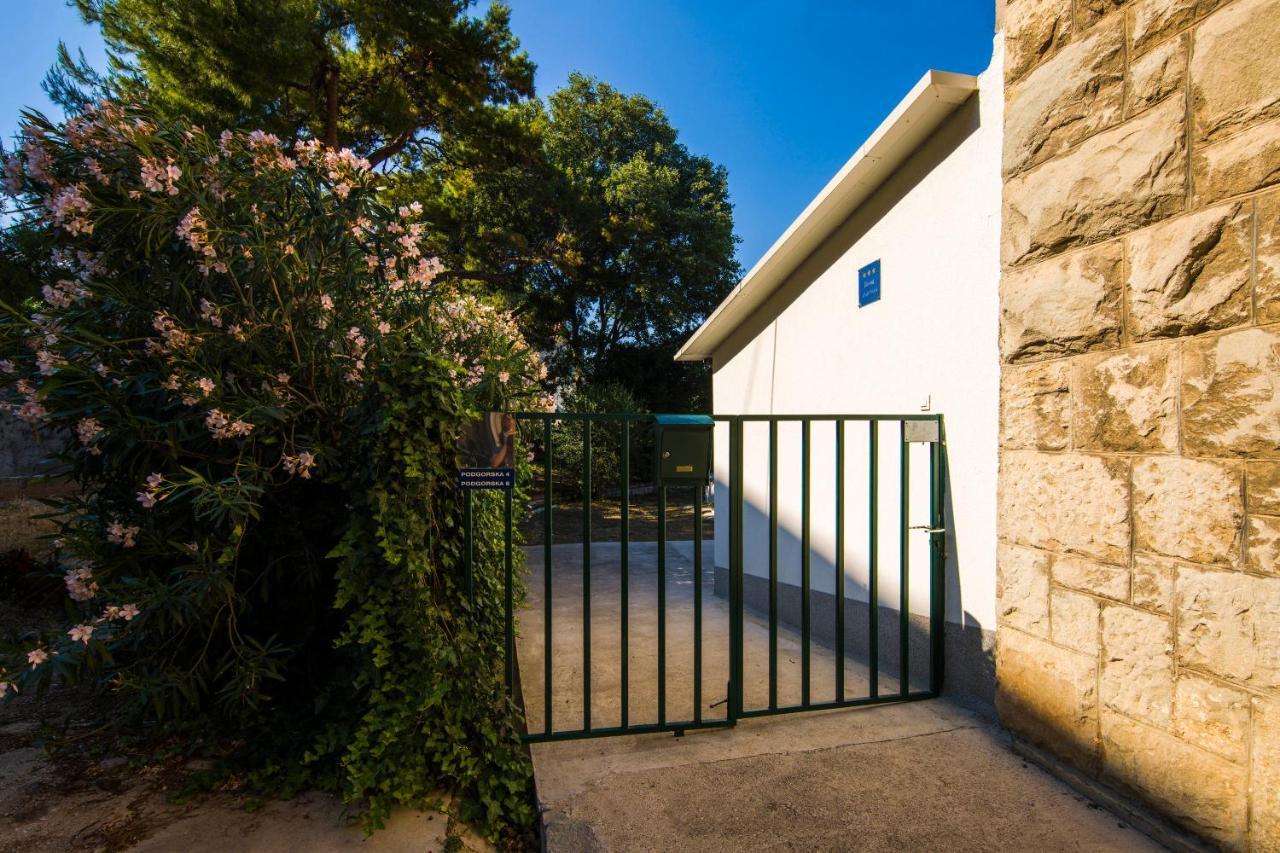 Apartments Odrina スプリト エクステリア 写真
