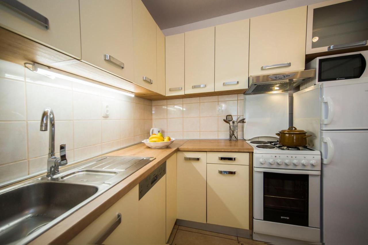 Apartments Odrina スプリト エクステリア 写真