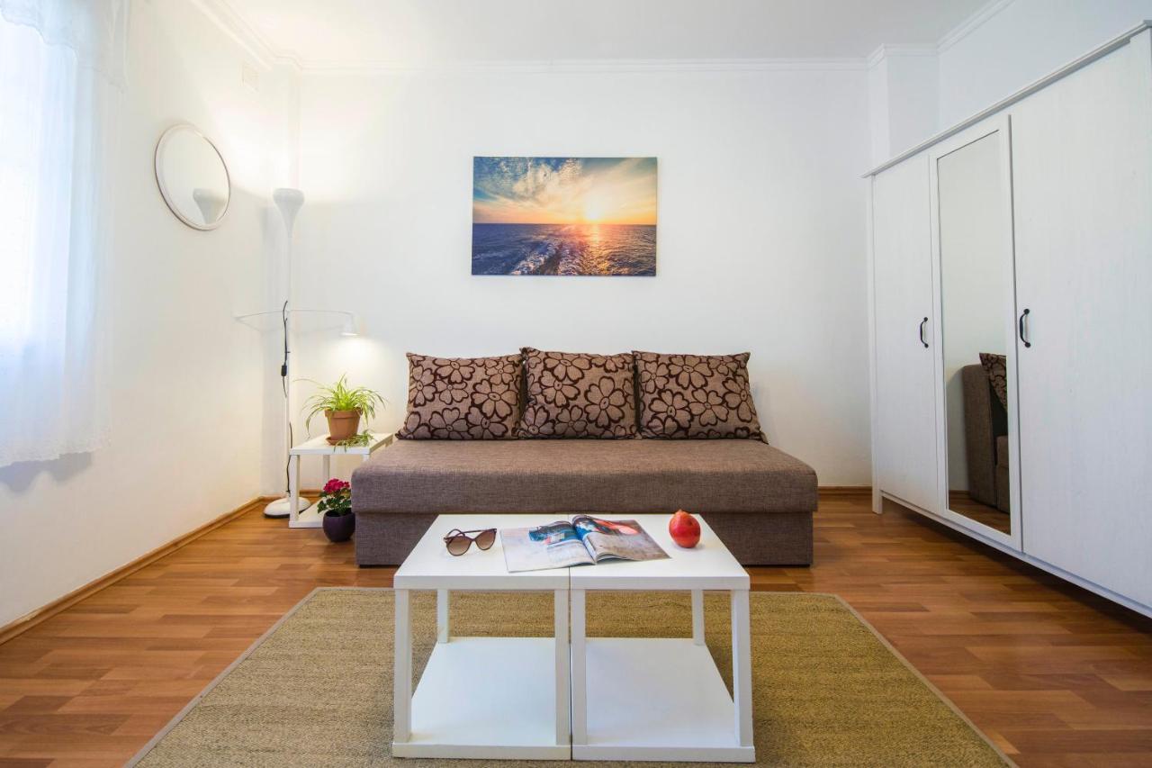 Apartments Odrina スプリト エクステリア 写真