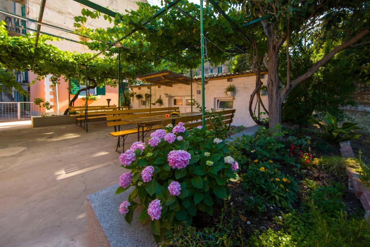 Apartments Odrina スプリト エクステリア 写真